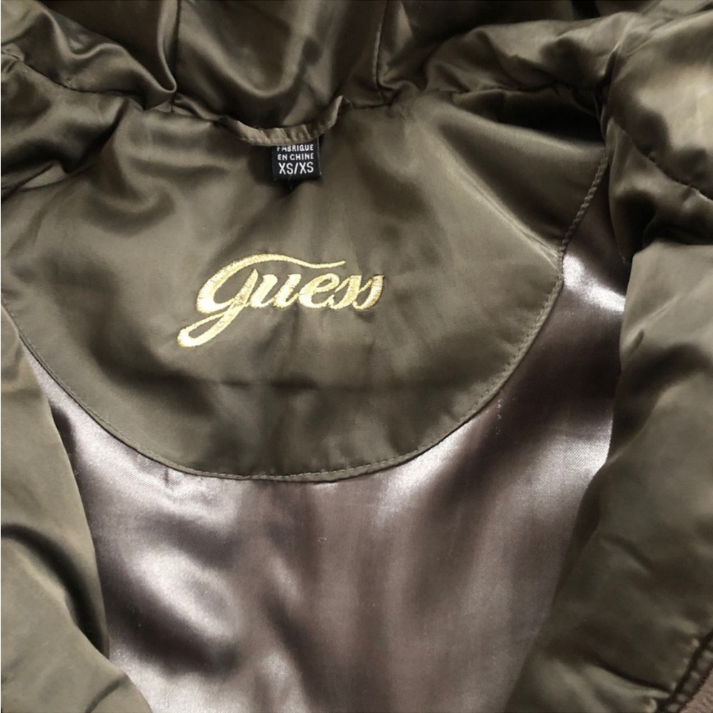 Guess Puffer Jacket - Picture 3 of 9